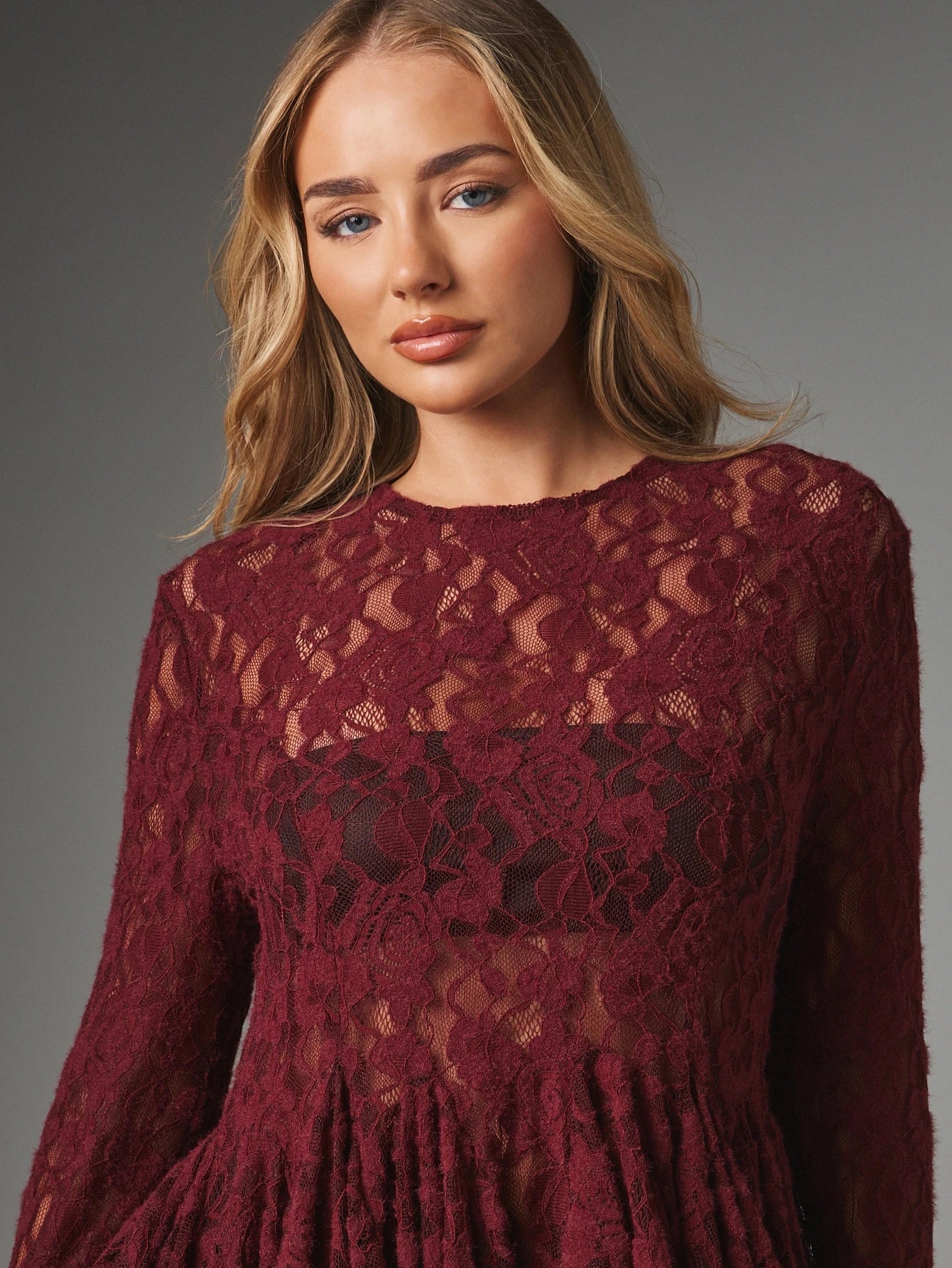 Vespera Lace Peplum Top