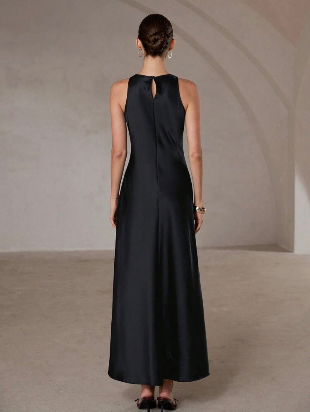 Black Élégance Dress