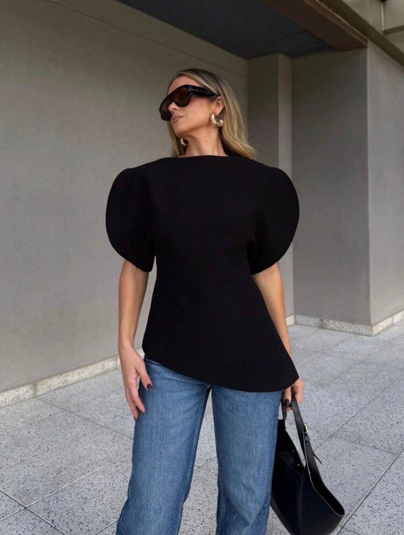 Sculpted Puff Top