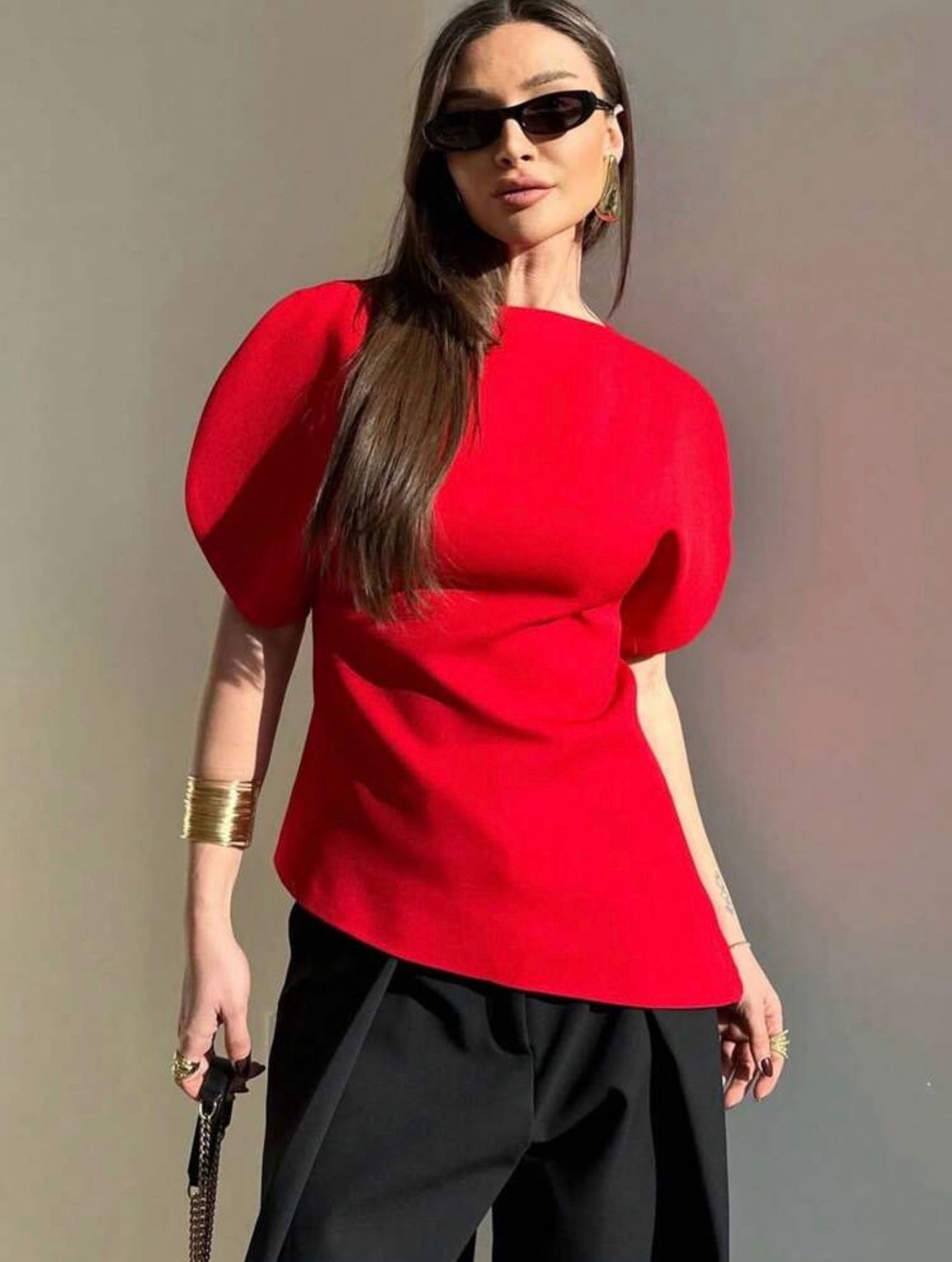 Sculpted Puff Top