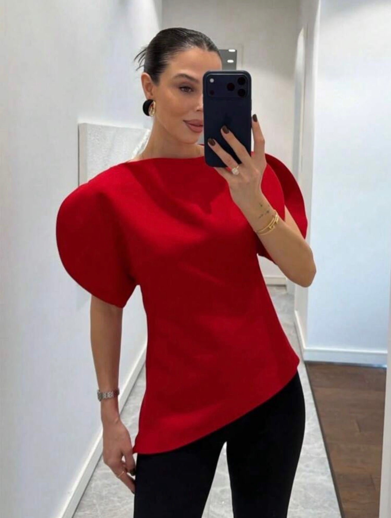 Sculpted Puff Top