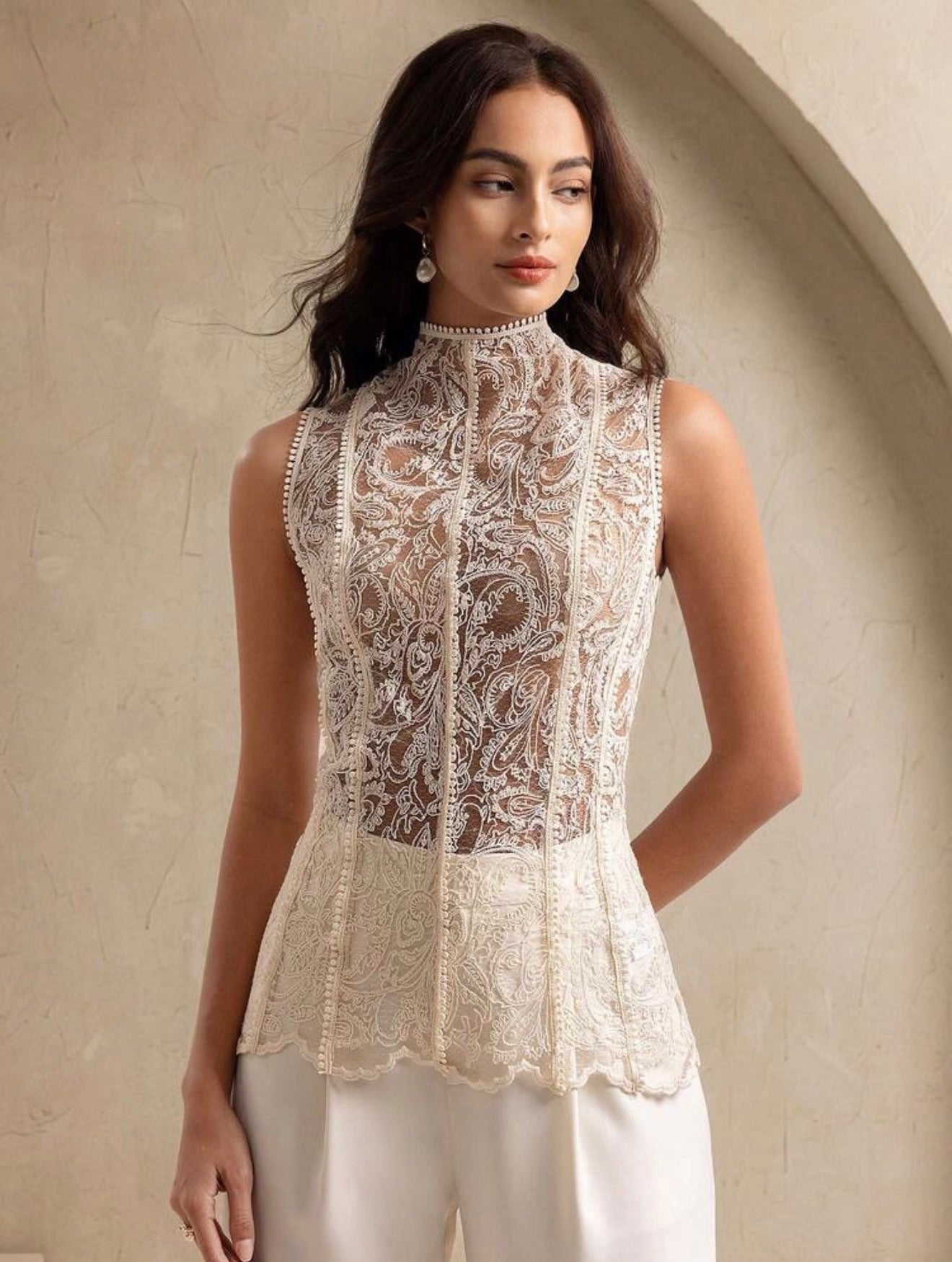 Pearl Framed Paisley Top