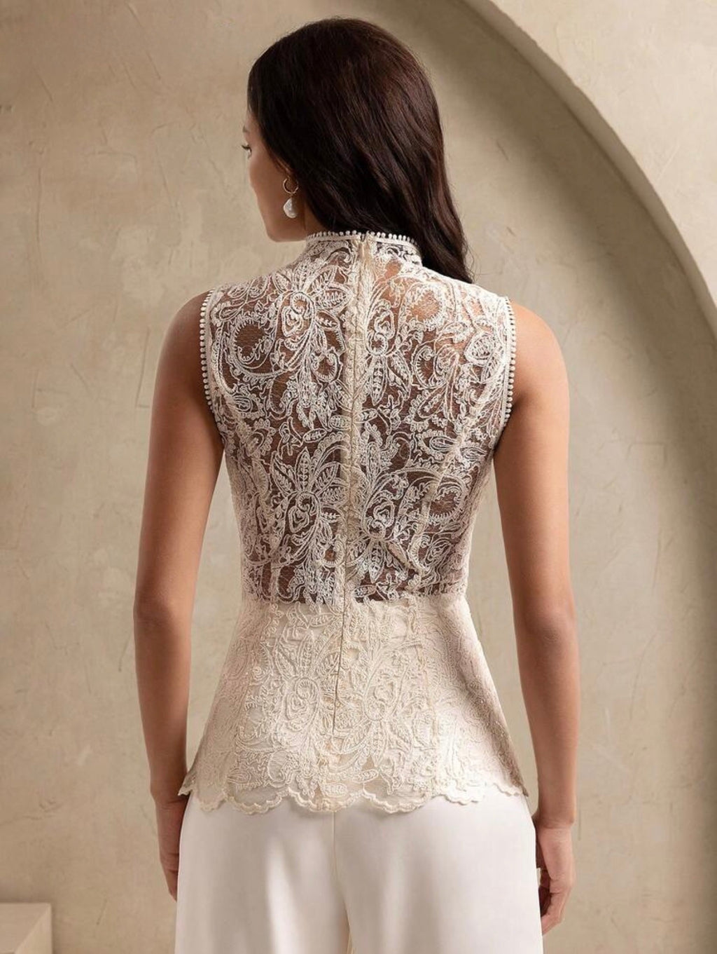 Pearl Framed Paisley Top