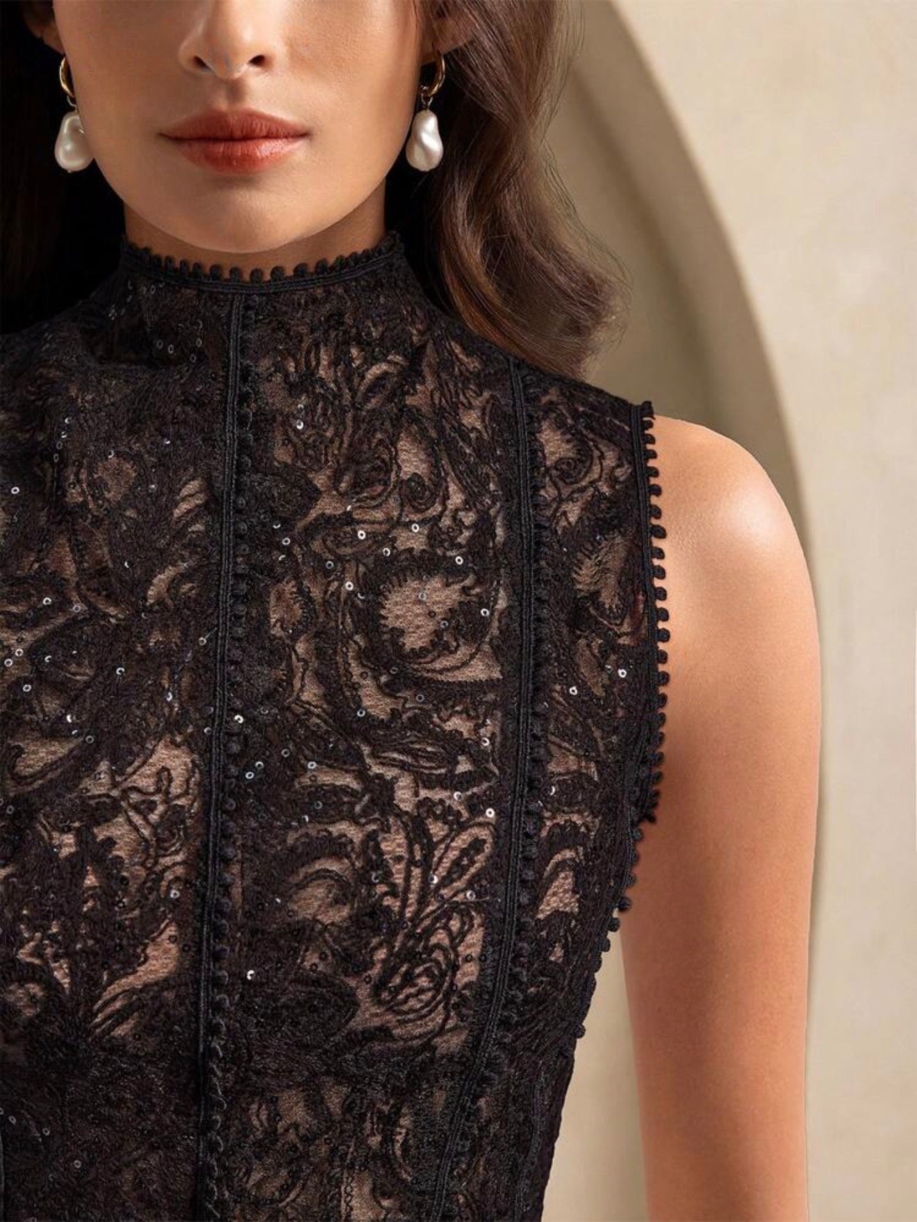 Pearl Framed Paisley Top