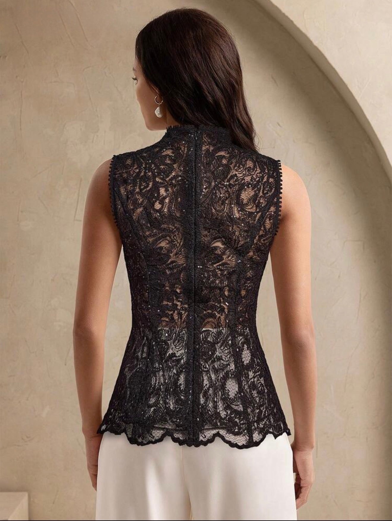 Pearl Framed Paisley Top