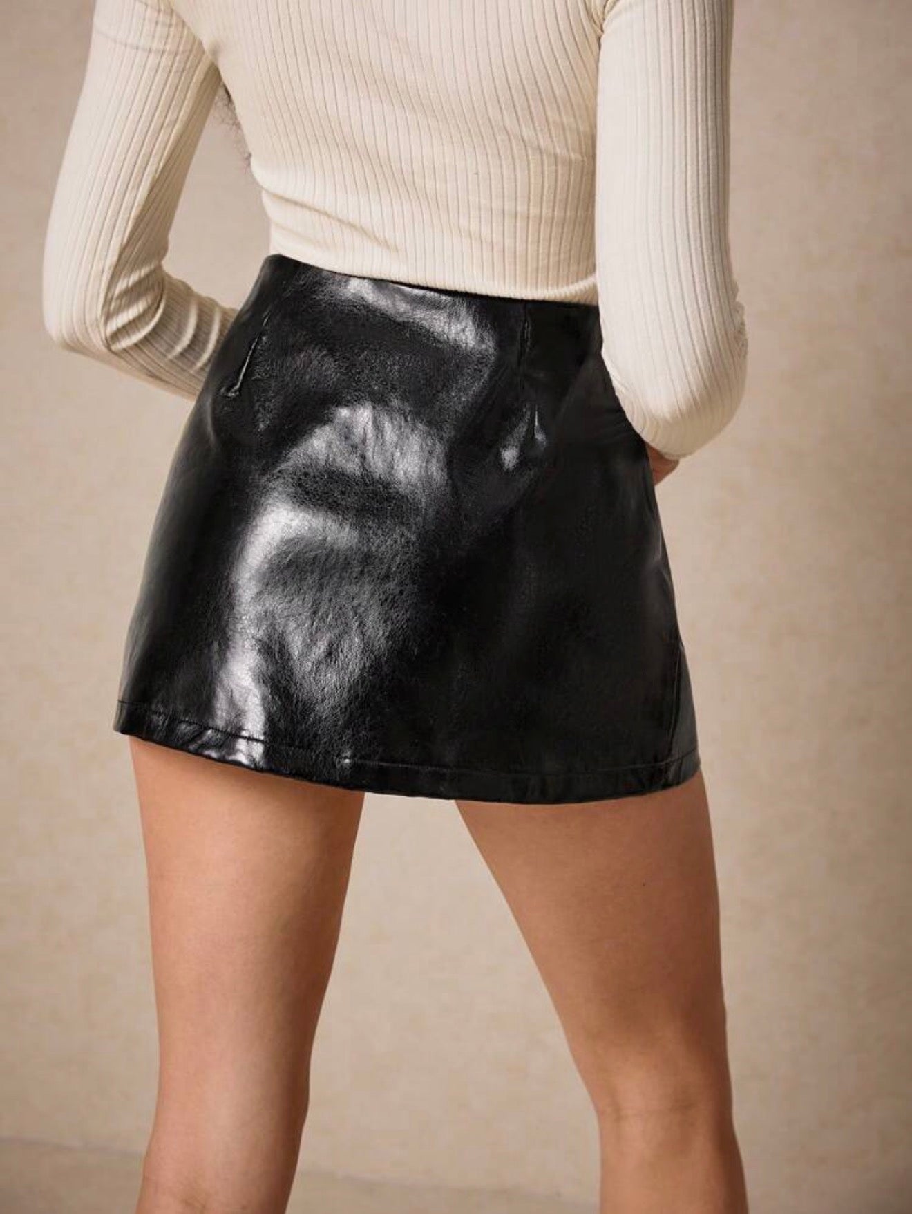 Liquid Metal Skirt