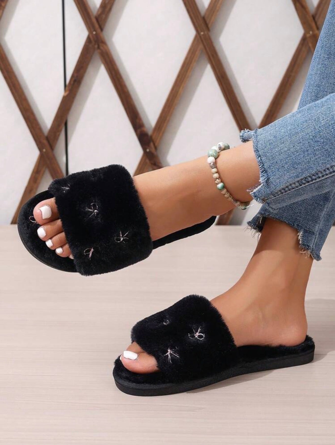 Midnight Bow Fluff Sliders