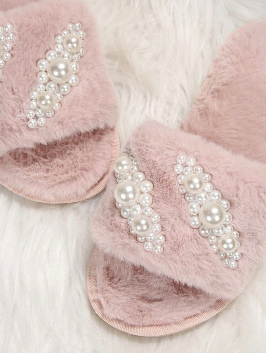 Pearl Cloud Slippers