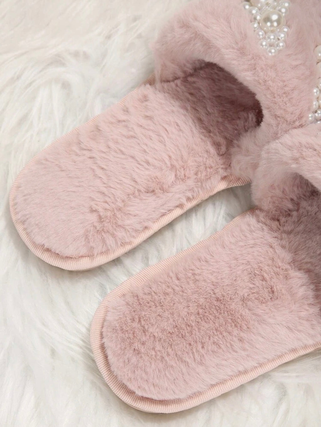 Pearl Cloud Slippers