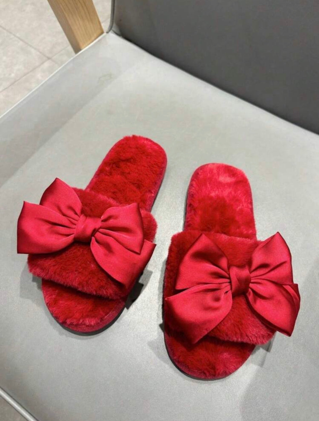 Ruby Bow Plush Slides