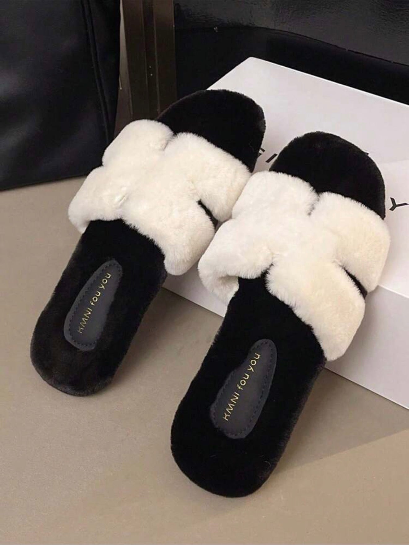 Plush H Cloud Slides