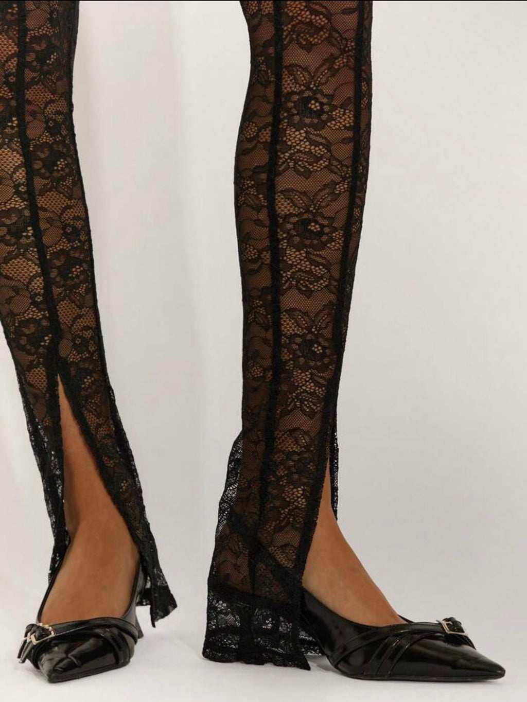 Lace Allure Leggings