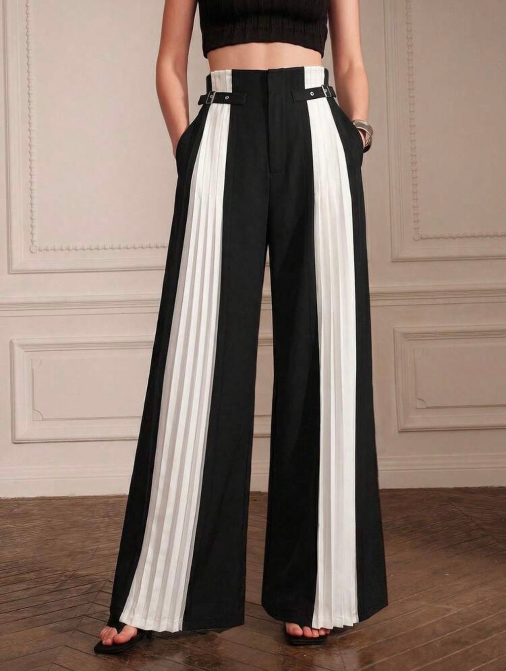Noir Pleat Pants