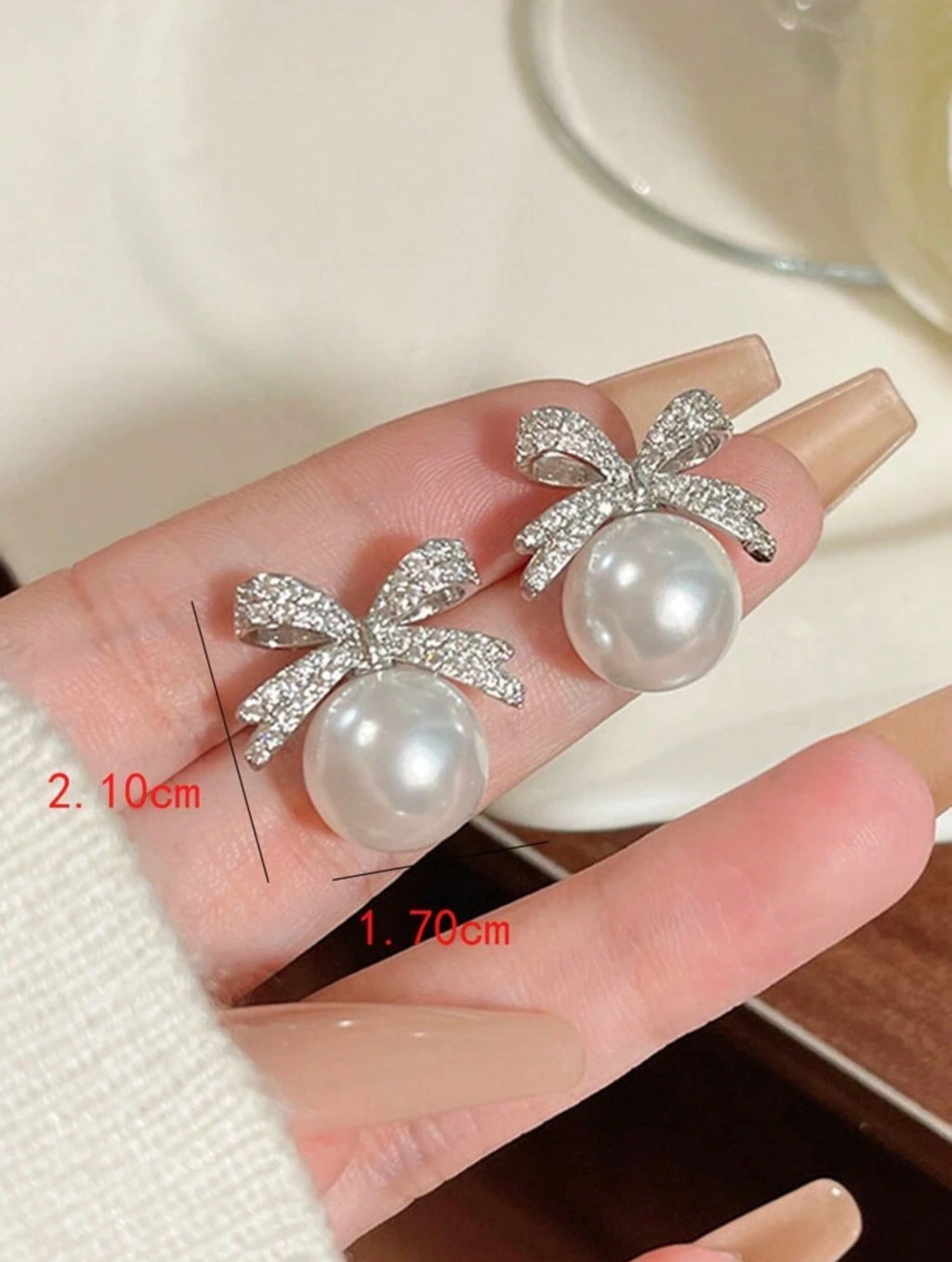 Colette Pearl Bow Studs