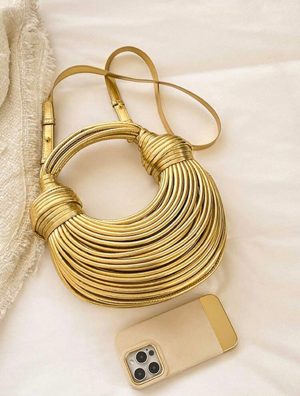 Aurum Halo Bag